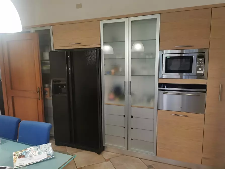 Immagine 5 di Villa in vendita  in PIAZZA DANTE ALIGHIERI a Borgo San Lorenzo