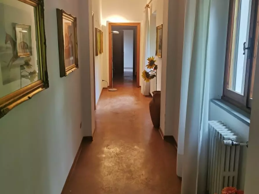 Immagine 15 di Villa in vendita  in PIAZZA DANTE ALIGHIERI a Borgo San Lorenzo