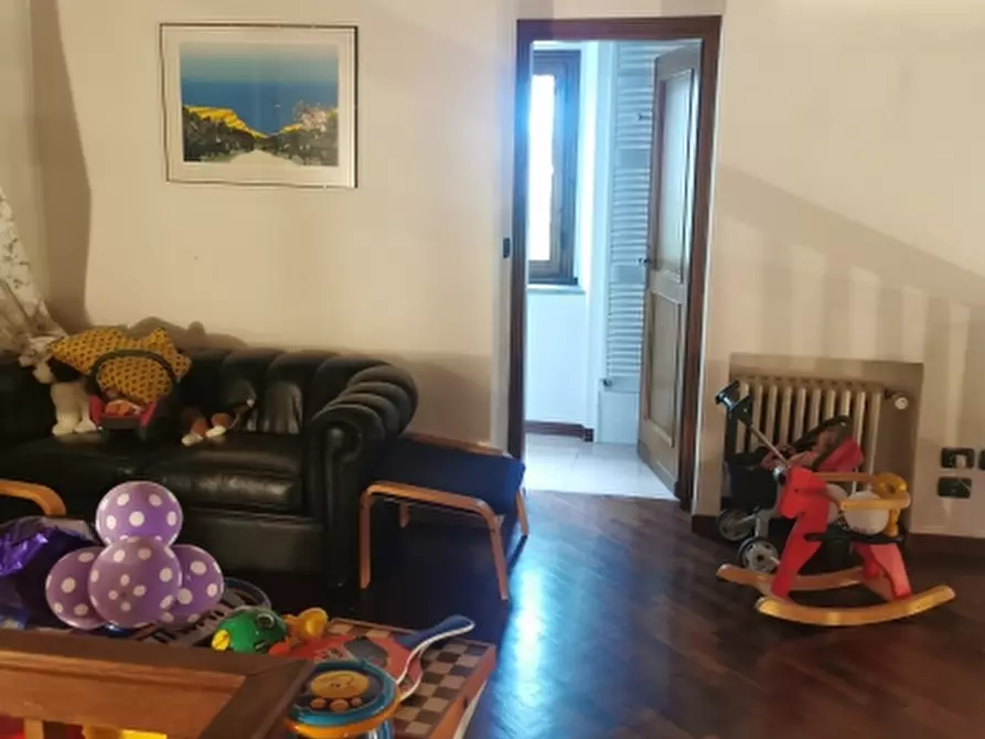 Immagine 10 di Villa in vendita  in PIAZZA DANTE ALIGHIERI a Borgo San Lorenzo