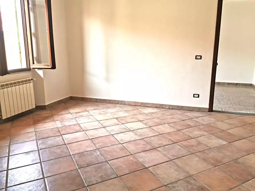 Immagine 4 di Appartamento in vendita  in PIAZZA DANTE 54 a Borgo San Lorenzo