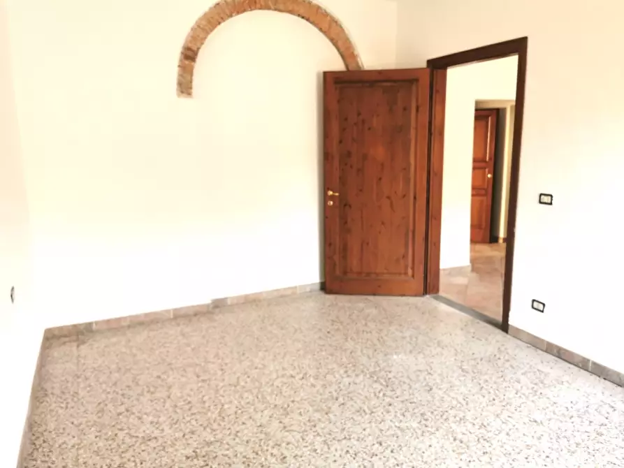 Immagine 7 di Appartamento in vendita  in PIAZZA DANTE 54 a Borgo San Lorenzo