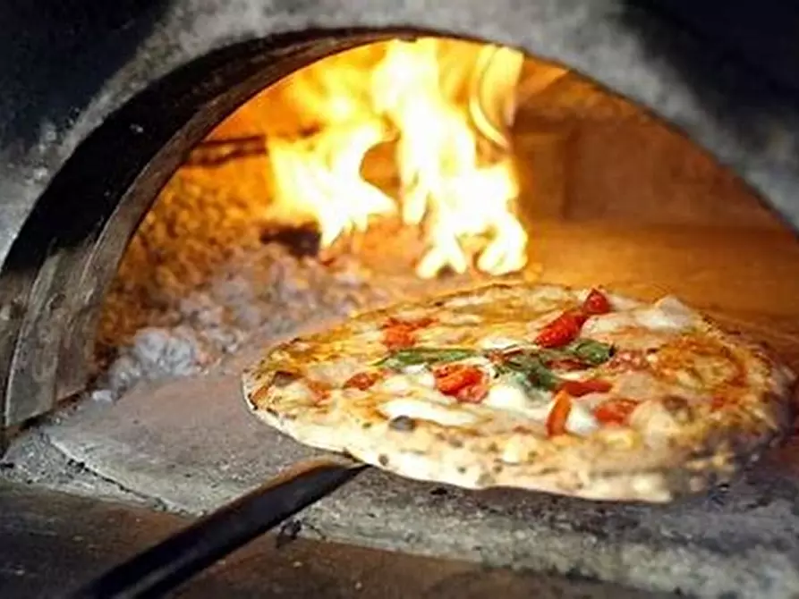 Immagine 1 di Pizzeria / Pub in vendita  in PIAZZA DANTE ALIGHIERI a Borgo San Lorenzo
