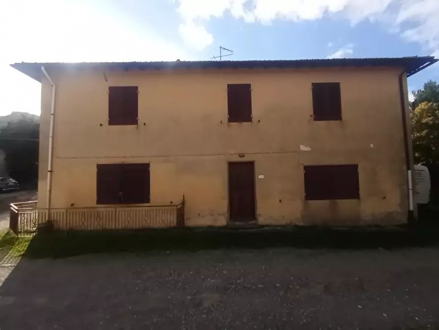 Immagine 8 di Azienda agricola in vendita  in PIAZZA DANTE ALIGHIERI a Firenzuola