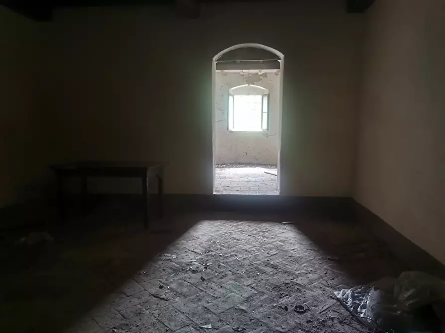 Immagine 20 di Casa colonica in vendita  in PIAZZA DANTE ALIGHIERI a Borgo San Lorenzo