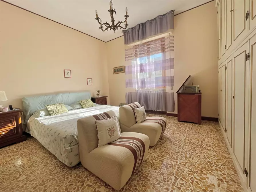 Immagine 10 di Appartamento in vendita  in PIAZZA DANTE a Borgo San Lorenzo