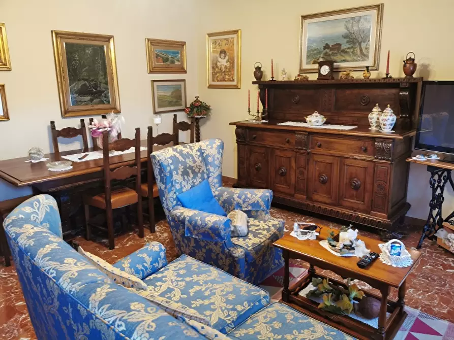 Immagine 2 di Appartamento in vendita  in PIAZZA DANTE ALIGHIERI a Vicchio