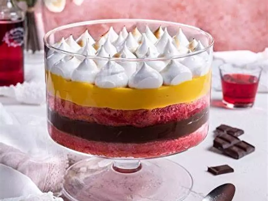 Immagine 5 di Attività commerciale in vendita  in VIA VECCHIA AURELIA a Cecina