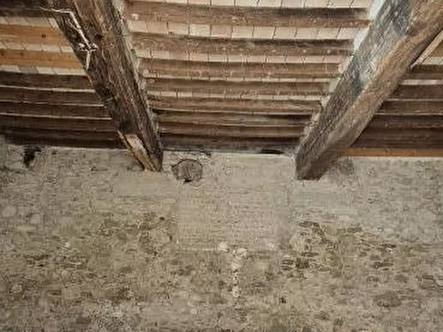 Immagine 8 di Appartamento in vendita  in PIAZZA DANTE ALIGHIERI a Borgo San Lorenzo