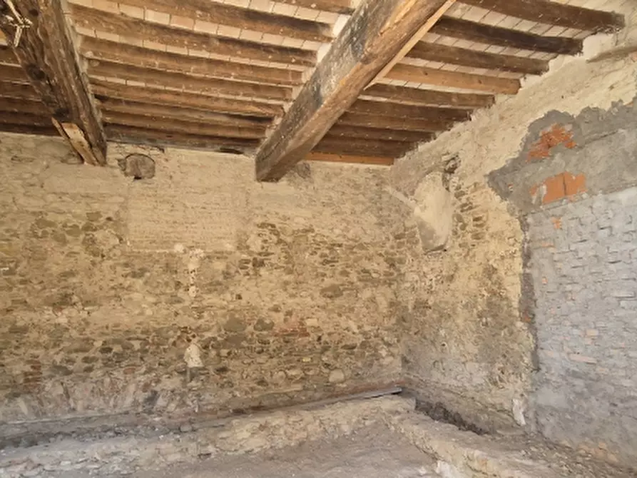 Immagine 9 di Appartamento in vendita  in PIAZZA DANTE ALIGHIERI a Borgo San Lorenzo