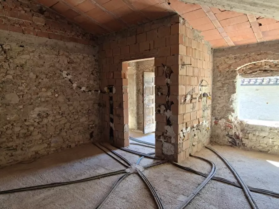 Immagine 4 di Appartamento in vendita  in PIAZZA DANTE ALIGHIERI a Borgo San Lorenzo