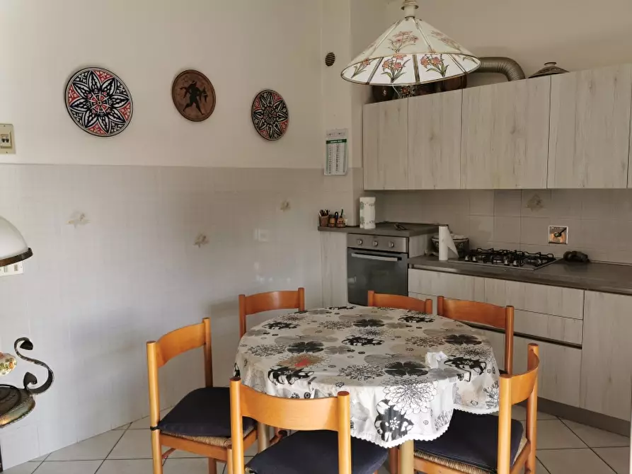 Immagine 4 di Appartamento in vendita  in PIAZZA DANTE ALIGHIERI a Borgo San Lorenzo