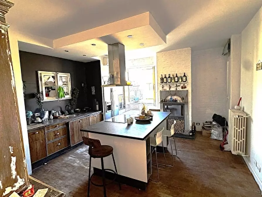 Immagine 2 di Villa in vendita  in VIALE KENNEDY a Scarperia E San Piero