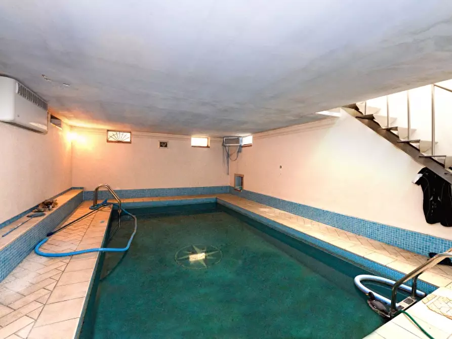 Immagine 17 di Casa colonica in vendita  in Via MOZZETE, 50038 Scarperia e San Piero FI, a Scarperia E San Piero