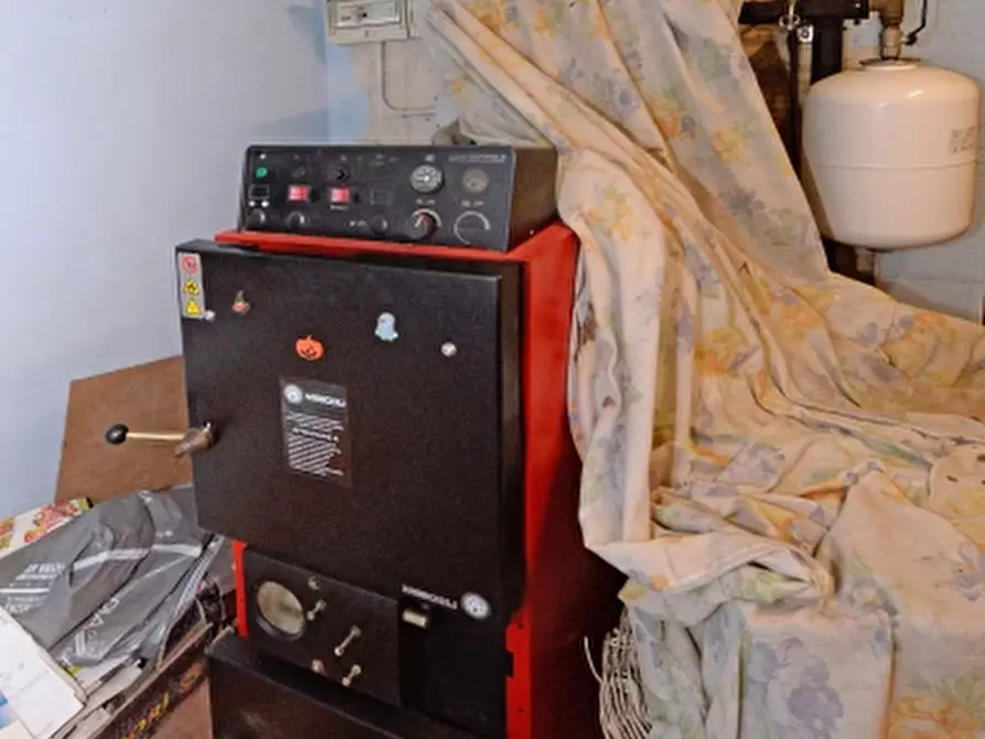 Immagine 24 di Casa colonica in vendita  in Via MOZZETE, 50038 Scarperia e San Piero FI, a Scarperia E San Piero