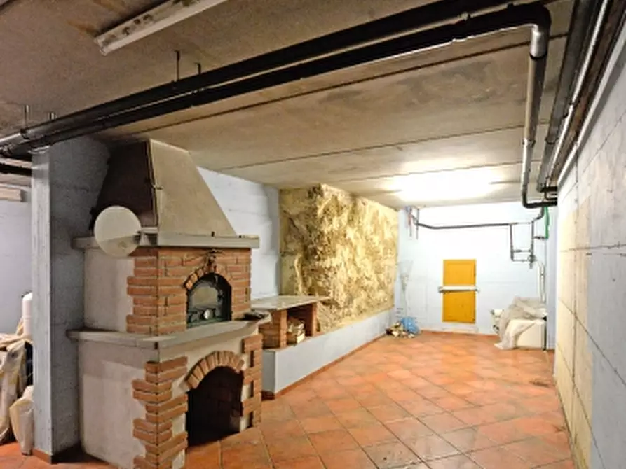 Immagine 9 di Casa colonica in vendita  in Via MOZZETE, 50038 Scarperia e San Piero FI, a Scarperia E San Piero