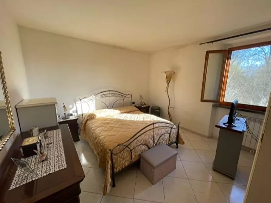 Immagine 13 di Villa in vendita  in PIAZZA DANTE ALIGHIERI a Vicchio