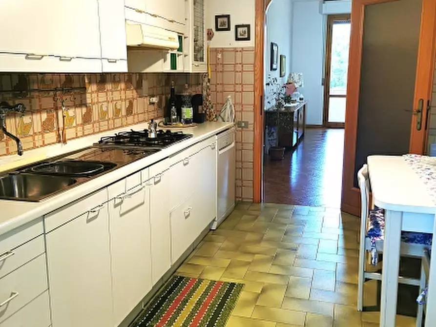 Immagine 4 di Appartamento in vendita  in VIA CAMPORELLA a Sesto Fiorentino