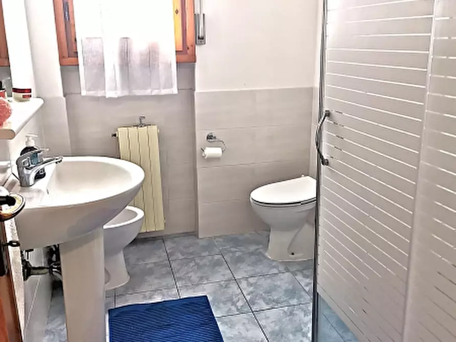 Immagine 6 di Appartamento in vendita  in VIA CAMPORELLA a Sesto Fiorentino
