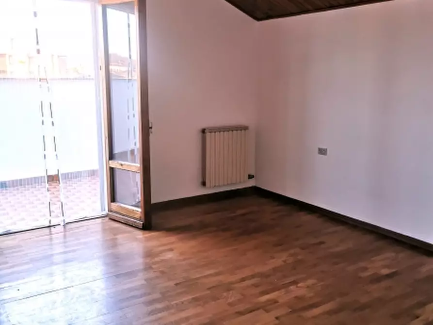 Immagine 8 di Appartamento in vendita  in PIAZZA DANTE ALIGHIERI a Borgo San Lorenzo