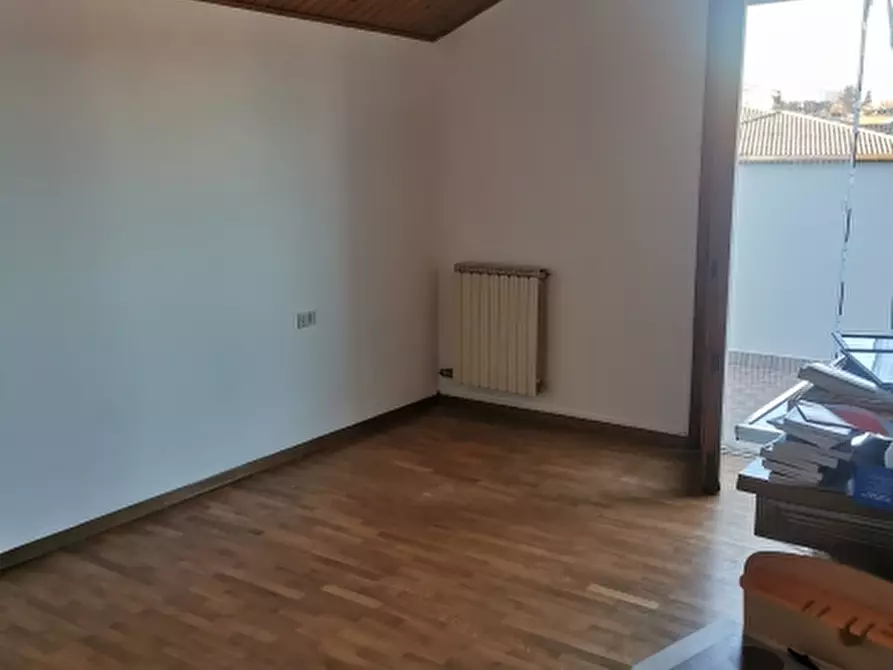 Immagine 5 di Appartamento in vendita  in PIAZZA DANTE ALIGHIERI a Borgo San Lorenzo