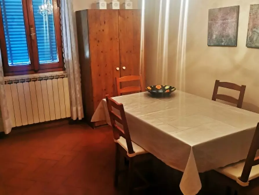 Immagine 4 di Appartamento in vendita  in PIAZZA DANTE ALIGHIERI 54 a Firenze