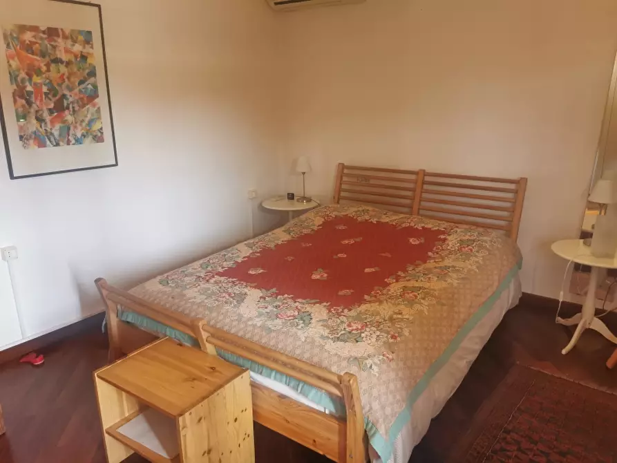 Immagine 5 di Appartamento in vendita  in PIAZZA DANTE ALIGHIERI 54 a Firenze