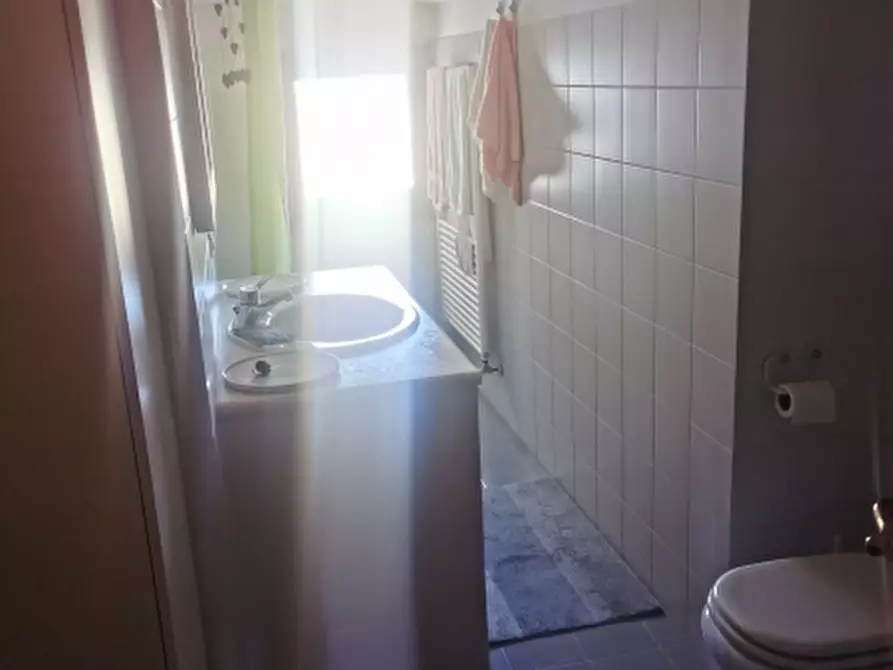 Immagine 6 di Appartamento in vendita  in PIAZZA DANTE ALIGHIERI 54 a Firenze