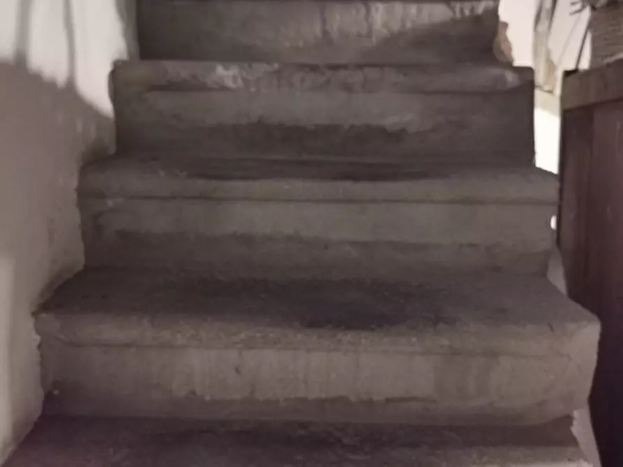 Immagine 12 di Casa colonica in vendita  in PIAZZA DANTE ALIGHIERI a Borgo San Lorenzo