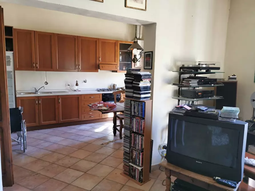 Immagine 3 di Appartamento in vendita  in PIAZZA DANTE ALIGHIERI a Borgo San Lorenzo