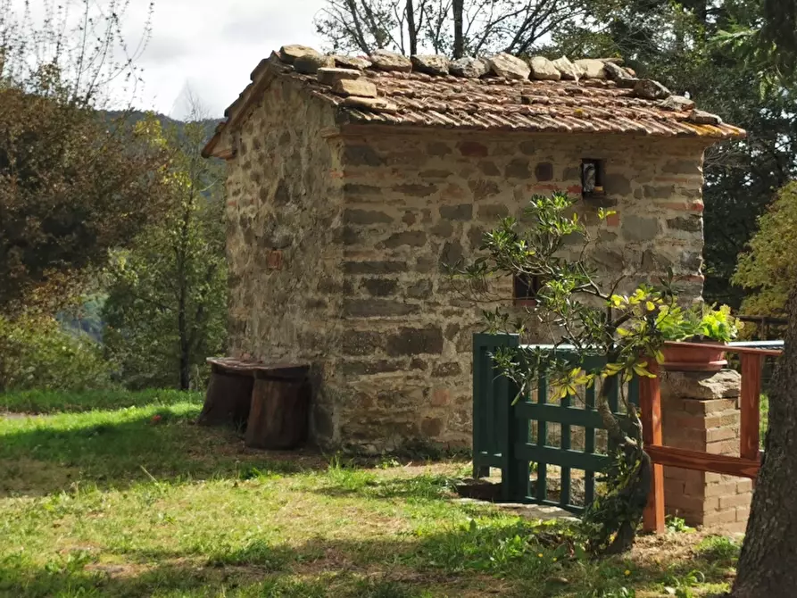 Immagine 2 di Casa colonica in vendita  in PIAZZA DANTE ALIGHIERI a Borgo San Lorenzo