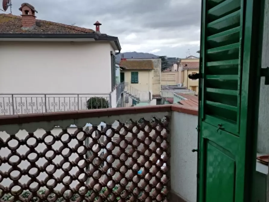 Immagine 4 di Appartamento in vendita  in PIAZZA DANTE ALIGHIERI a Reggello