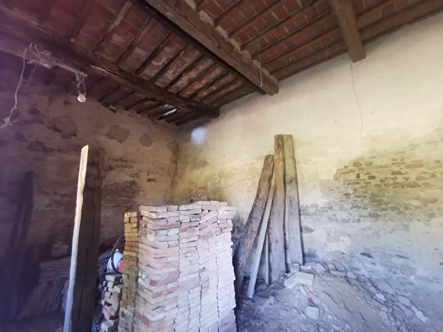 Immagine 4 di Rustico / casale in vendita  in PIAZZA DANTE ALIGHIERI a Scarperia E San Piero