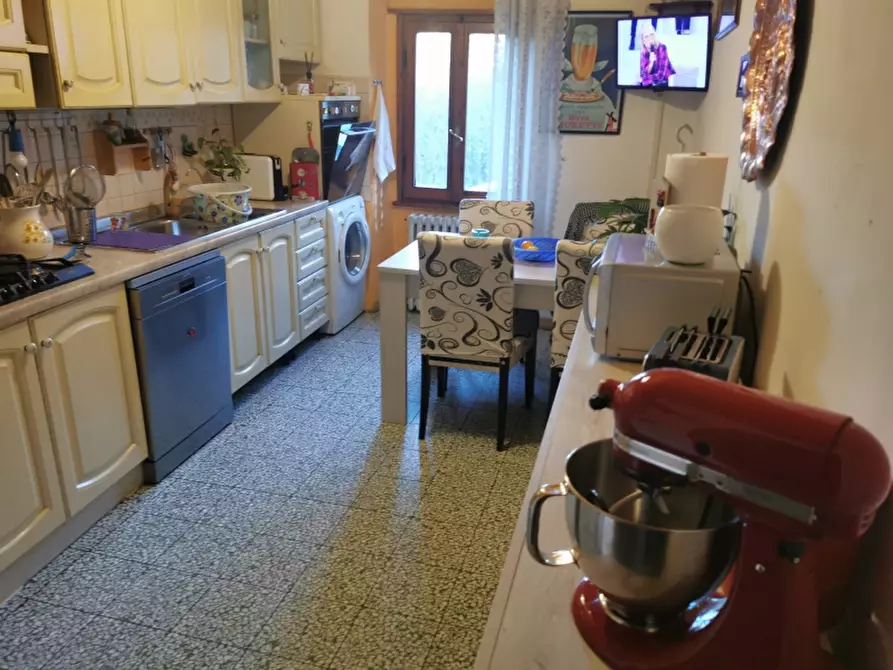 Immagine 4 di Appartamento in vendita  in PIAZZA DANTE ALIGHIERI a Borgo San Lorenzo