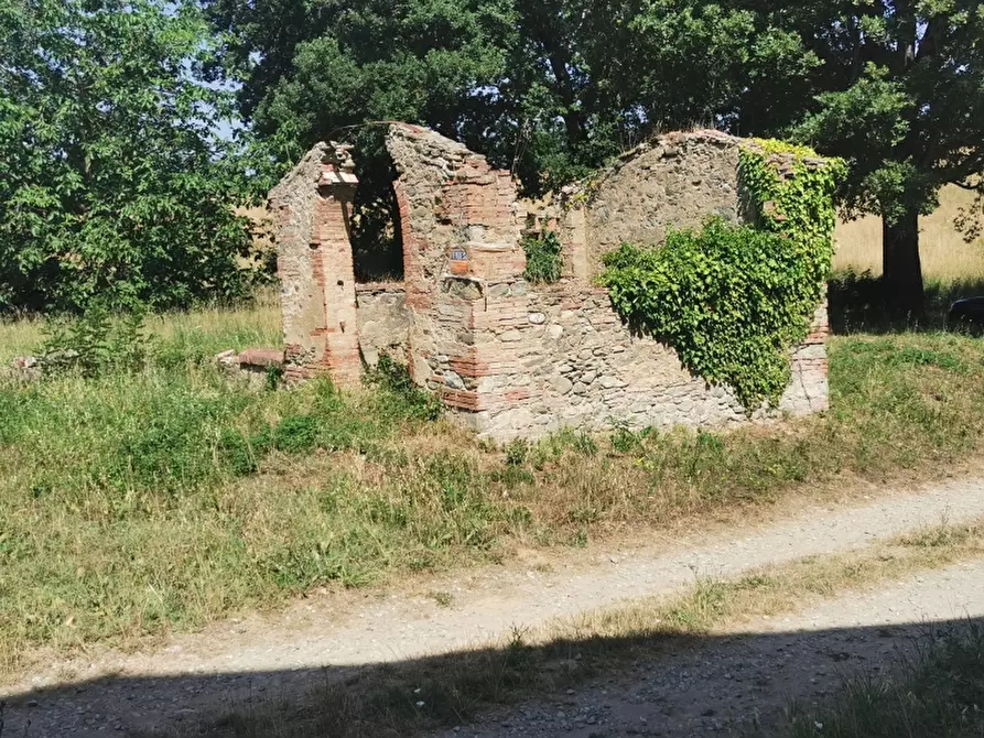 Immagine 9 di Rustico / casale in vendita  in PIAZZA DANTE ALIGHIERI a Scarperia E San Piero