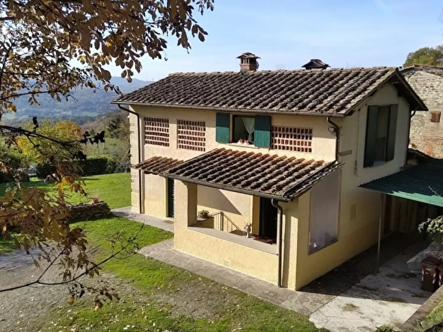 Immagine 4 di Casa colonica in vendita  in PIAZZA DANTE ALIGHIERI a Vicchio