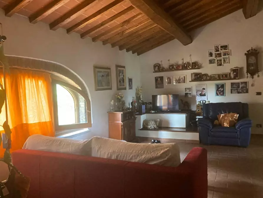 Immagine 5 di Rustico / casale in vendita  in PIAZZA DANTE ALIGHIERI a Borgo San Lorenzo