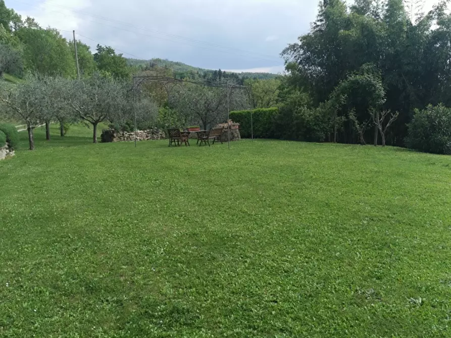 Immagine 7 di Casa colonica in vendita  in PIAZZA DANTE ALIGHIERI a Vicchio