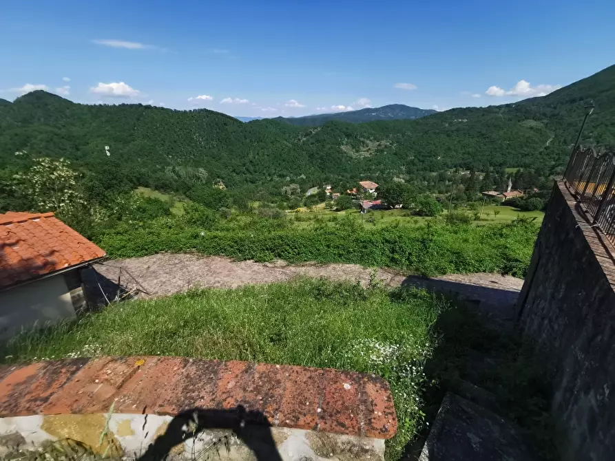 Immagine 8 di Casa colonica in vendita  in PIAZZA DANTE ALIGHIERI a Borgo San Lorenzo