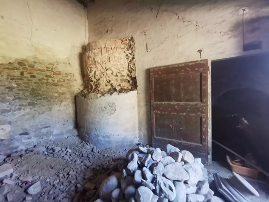 Immagine 7 di Rustico / casale in vendita  in PIAZZA DANTE ALIGHIERI a Scarperia E San Piero