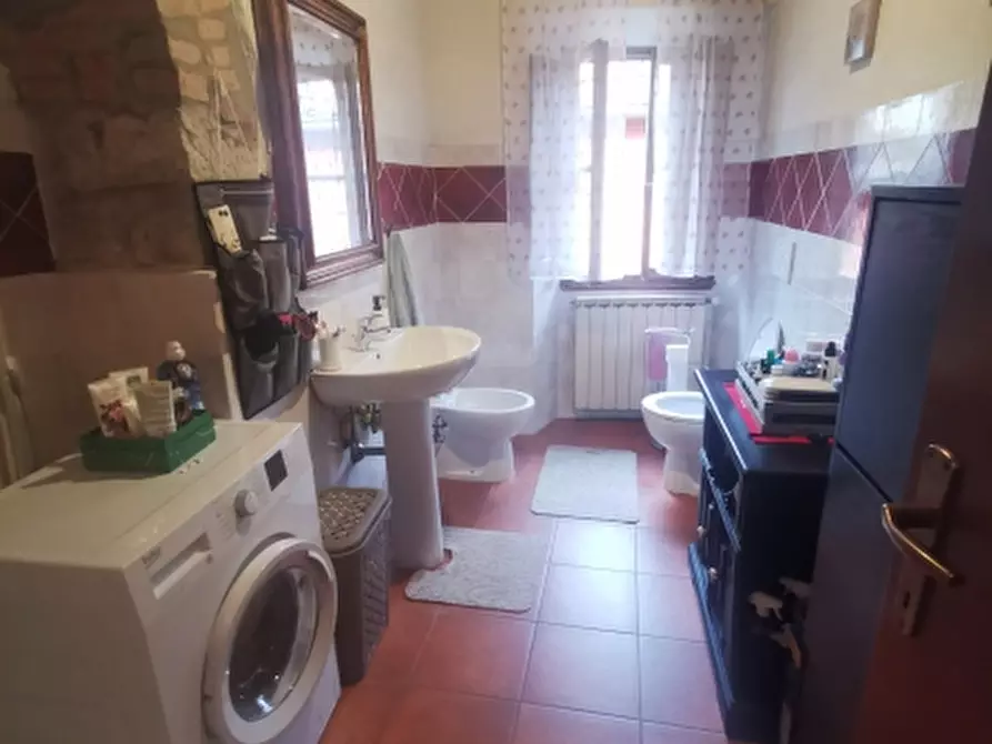 Immagine 10 di Appartamento in vendita  in PIAZZA DANTE ALIGHIERI a Scarperia E San Piero