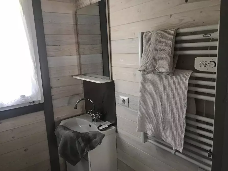 Immagine 10 di Agriturismo in vendita  a Borgo San Lorenzo