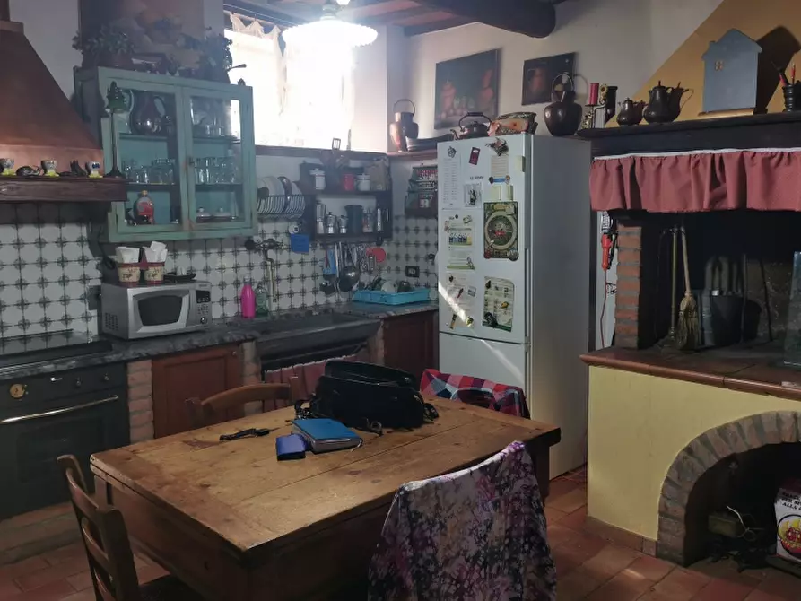 Immagine 7 di Casa colonica in vendita  in PIAZZA DANTE ALIGHIERI a Borgo San Lorenzo