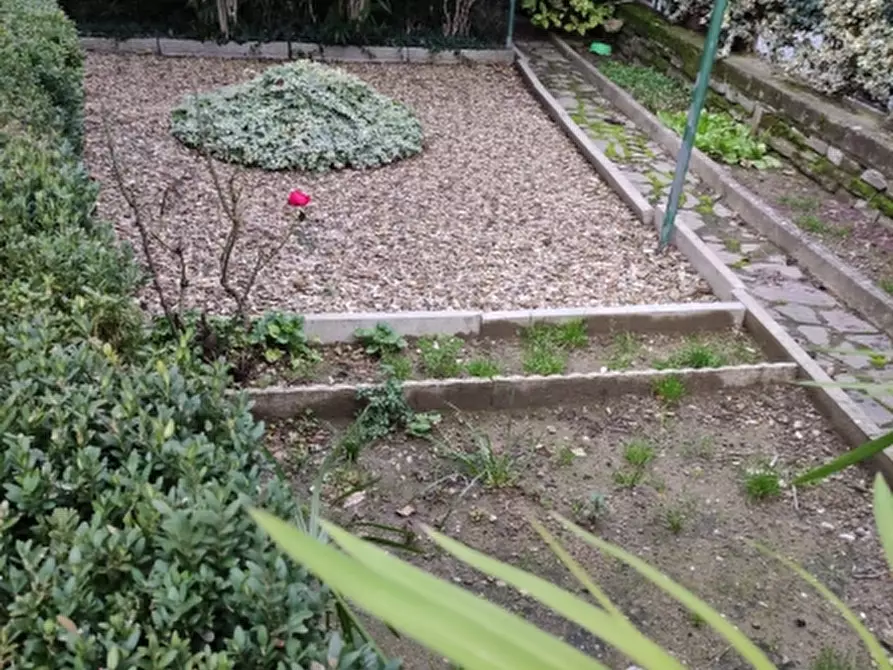 Immagine 11 di Appartamento in vendita  in PIAZZA DANTE ALIGHIERI a Reggello