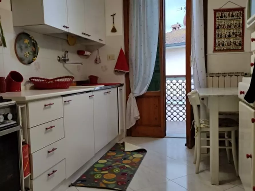 Immagine 2 di Appartamento in vendita  in PIAZZA DANTE ALIGHIERI a Reggello