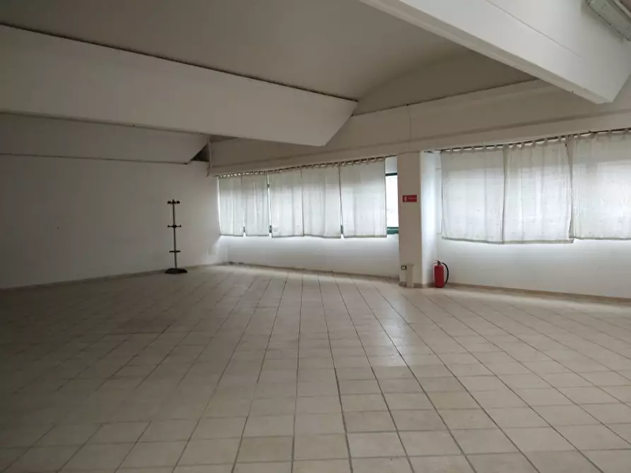 Immagine 2 di Capannone industriale in vendita  a Barberino Di Mugello