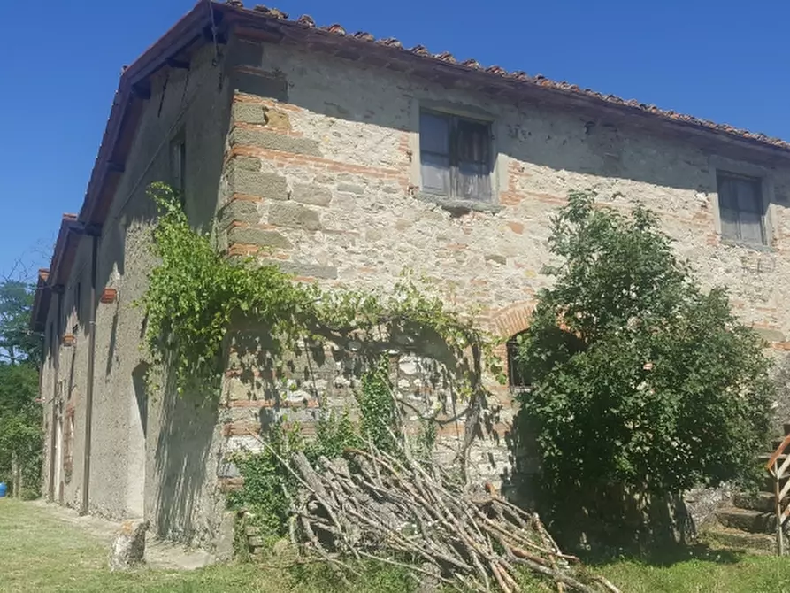Immagine 2 di Casa colonica in vendita  a Borgo San Lorenzo