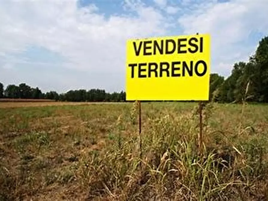 Immagine 1 di Terreno industriale in vendita  a Borgo San Lorenzo