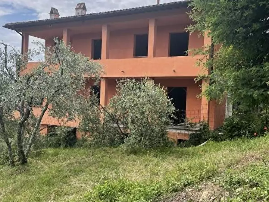 Immagine 6 di Villa in vendita  in PIAZZA DANTE ALIGHIERI a Reggello