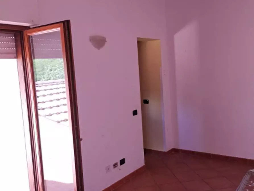 Immagine 4 di Appartamento in vendita  a Vaglia