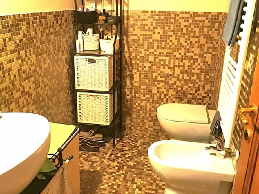 Immagine 4 di Appartamento in vendita  in PIAZZA DANTE ALIGHIERI a Borgo San Lorenzo